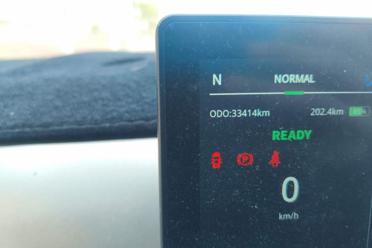Used JMEV Ezi EV3 2023 Youth Edition 320KM Luxury Model Odometer Close Up