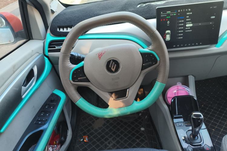 Used JMEV Ezi EV3 2023 Youth Edition 320KM Luxury Model Steering Wheel