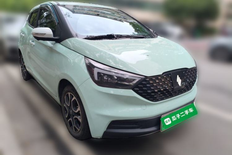 Used JMEV Ezi EV3 2024 Youth Edition 330KM Luxury Model Front Right 45 Deg