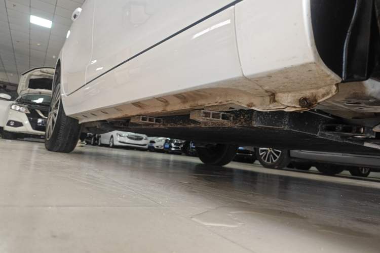 Used JMEV Ezi EV3 2024 Edition Youth Version 330KM Comfort Model Right Side Sill
