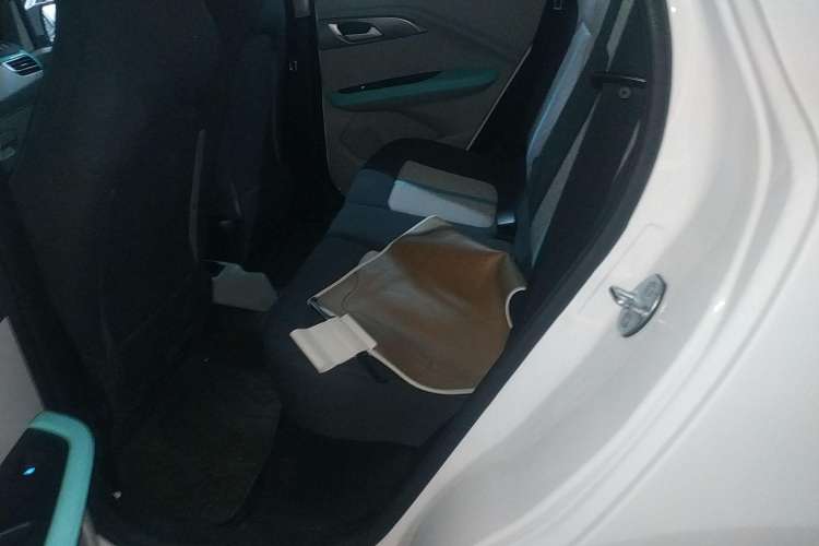 Used JMEV Ezi EV3 2024 Edition Youth Version 330KM Comfort Model Interior 4