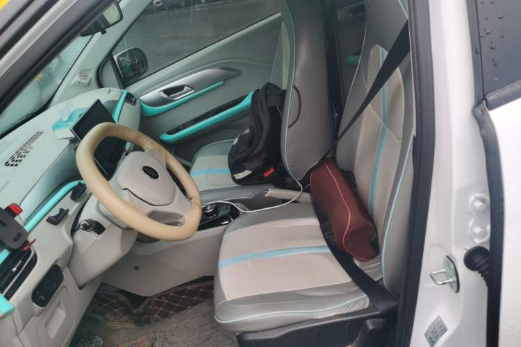 Used JMEV Ezi EV3 2024 Edition Youth Version 330KM Comfort Model Left Front Seat
