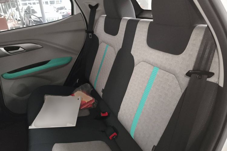 Used JMEV Ezi EV3 2024 Edition Youth Version 330KM Comfort Model Left Rear Seat