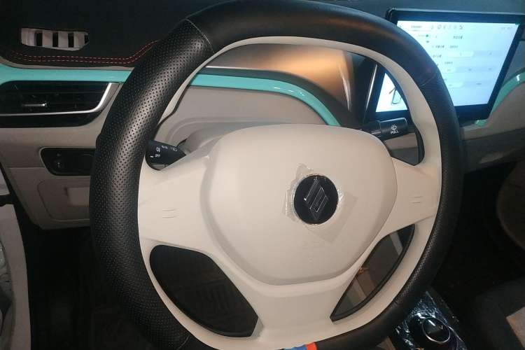 Used JMEV Ezi EV3 2024 Edition Youth Version 330KM Comfort Model Steering Wheel