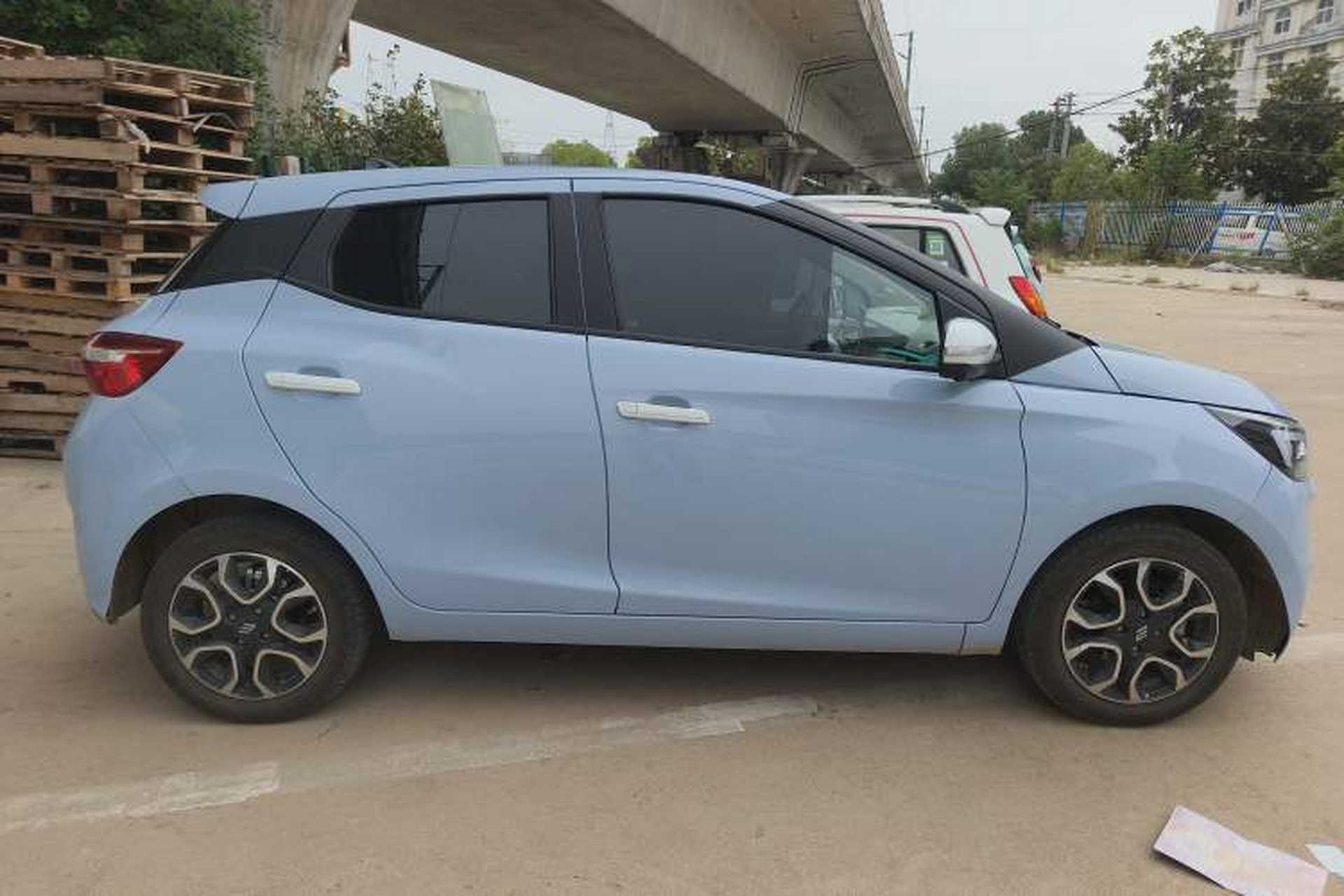 Used JMEV Ezi EV3 2025 Plus 330KM Luxury Version Exterior 2