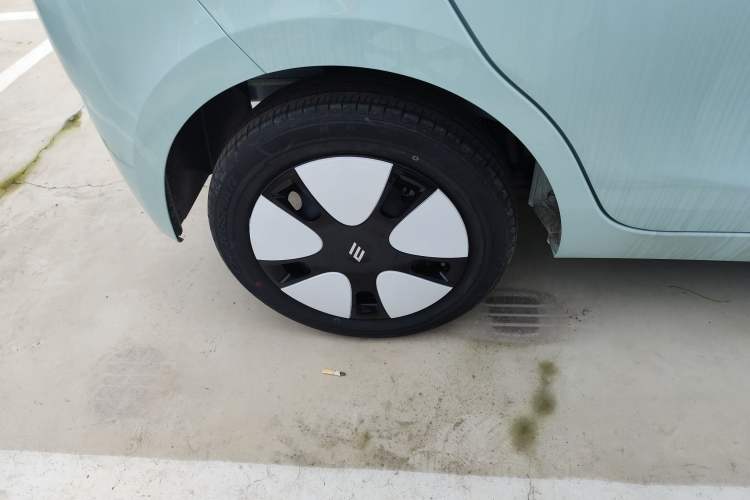 Used JMEV Ezi EV3 2025 Plus 330KM Comfort Version Exterior 8