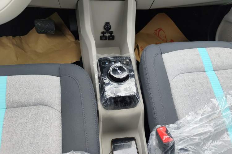 Used JMEV Ezi EV3 2025 Plus 330KM Comfort Version Gear Lever