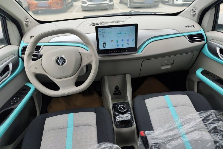 Used JMEV Ezi EV3 2025 Plus 330KM Comfort Version Interior 2