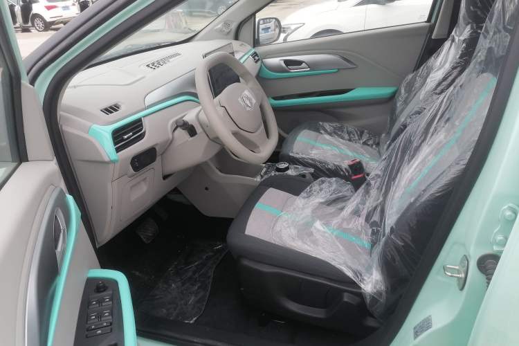 Used JMEV Ezi EV3 2025 Plus 330KM Comfort Version Left Front Seat