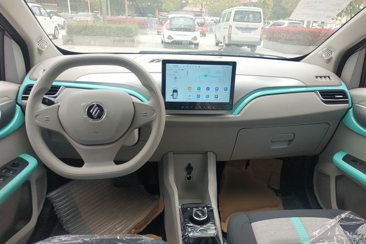 Used JMEV Ezi EV3 2025 Plus 330KM Comfort Version Center Console