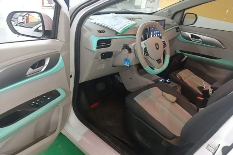 Used JMEV Ezi EV3 2025 Plus 330KM Luxury Version Driver Seat