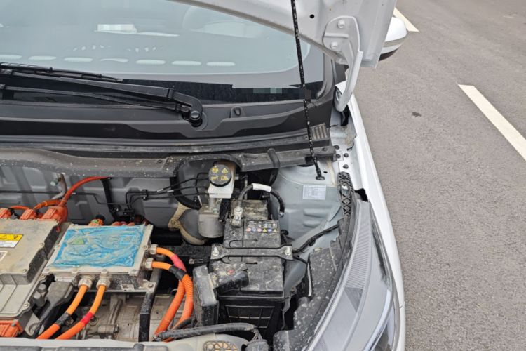 Used JMEV Ezi EV3 2025 Plus 330KM Comfort Version Engine Bay Left