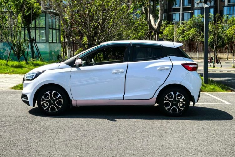 Used JMEV Ezi EV3 2025 Plus 330KM Luxury Version Exterior 1