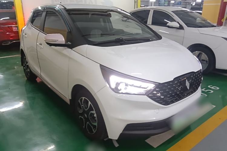 Used JMEV Ezi EV3 2025 Plus 330KM Luxury Version Front Right 45 Deg