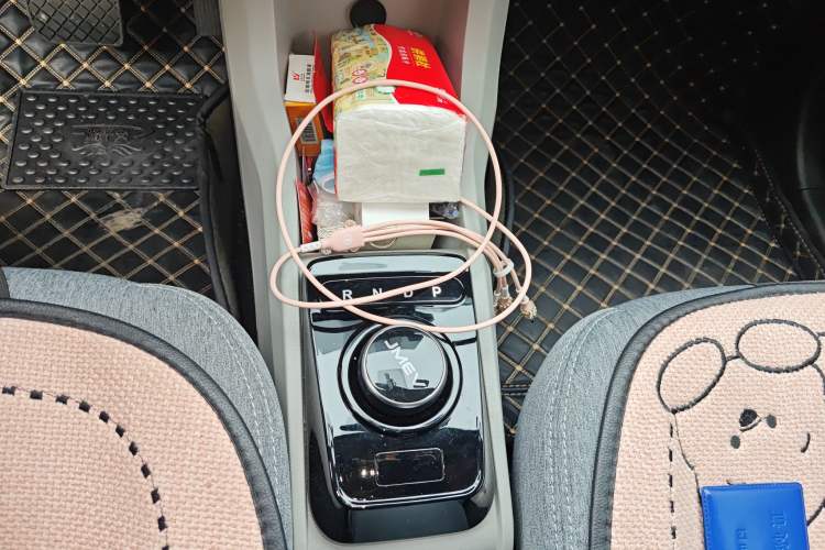 Used JMEV Ezi EV3 2025 Plus 330KM Comfort Version Gear Lever