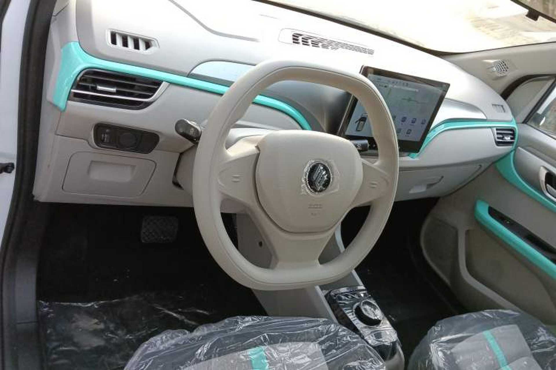 Used JMEV Ezi EV3 2025 Plus 330KM Comfort Version Interior 2