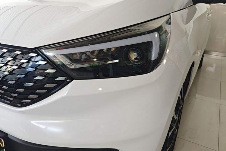 Used JMEV Ezi EV3 2025 Plus 330KM Luxury Version Left Front Headlight