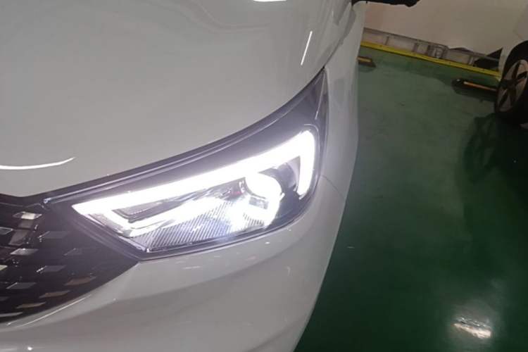Used JMEV Ezi EV3 2025 Plus 330KM Luxury Version Left Front Headlight
