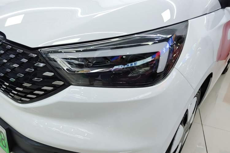 Used JMEV Ezi EV3 2025 Plus 330KM Comfort Version Left Front Headlight
