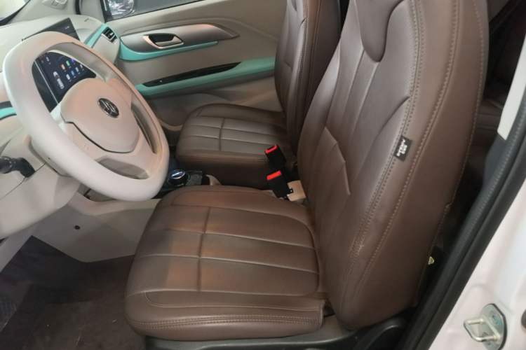 Used JMEV Ezi EV3 2025 Plus 330KM Comfort Version Left Front Seat