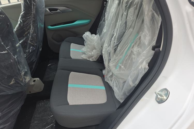Used JMEV Ezi EV3 2025 Plus 330KM Comfort Version Left Rear Seat