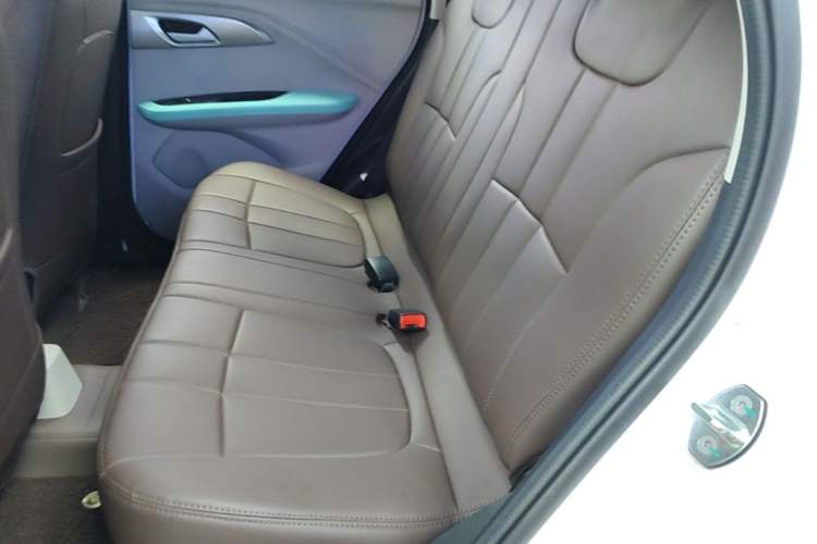 Used JMEV Ezi EV3 2025 Plus 330KM Comfort Version Left Rear Seat