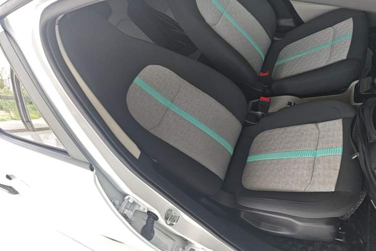 Used JMEV Ezi EV3 2025 Plus 330KM Luxury Version Right Front Seat