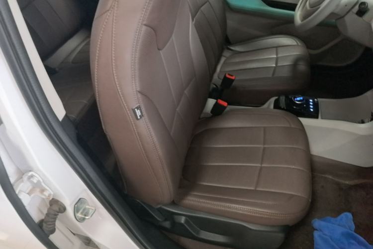 Used JMEV Ezi EV3 2025 Plus 330KM Comfort Version Right Front Seat