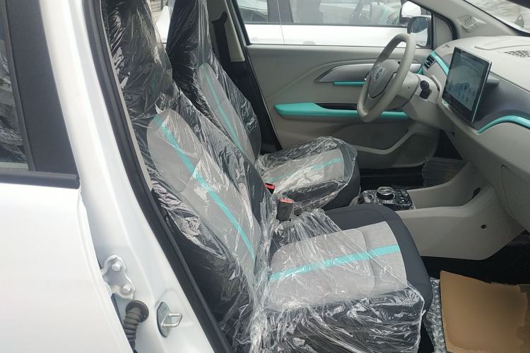 Used JMEV Ezi EV3 2025 Plus 330KM Comfort Version Right Front Seat