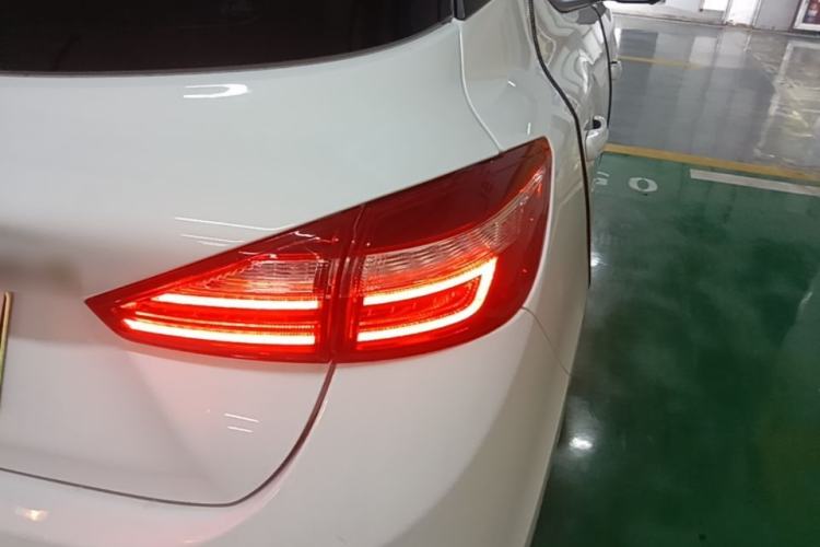 Used JMEV Ezi EV3 2025 Plus 330KM Luxury Version Right Rear Taillight
