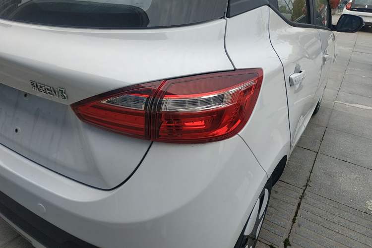 Used JMEV Ezi EV3 2025 Plus 330KM Comfort Version Right Rear Taillight