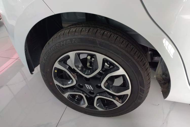 Used JMEV Ezi EV3 2025 Plus 330KM Luxury Version Right Rear Wheel Hub