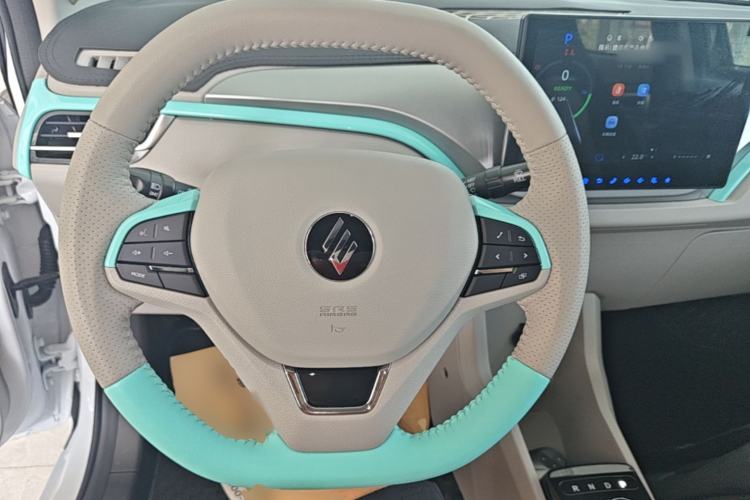 Used JMEV Ezi EV3 2025 Plus 330KM Luxury Version Steering Wheel