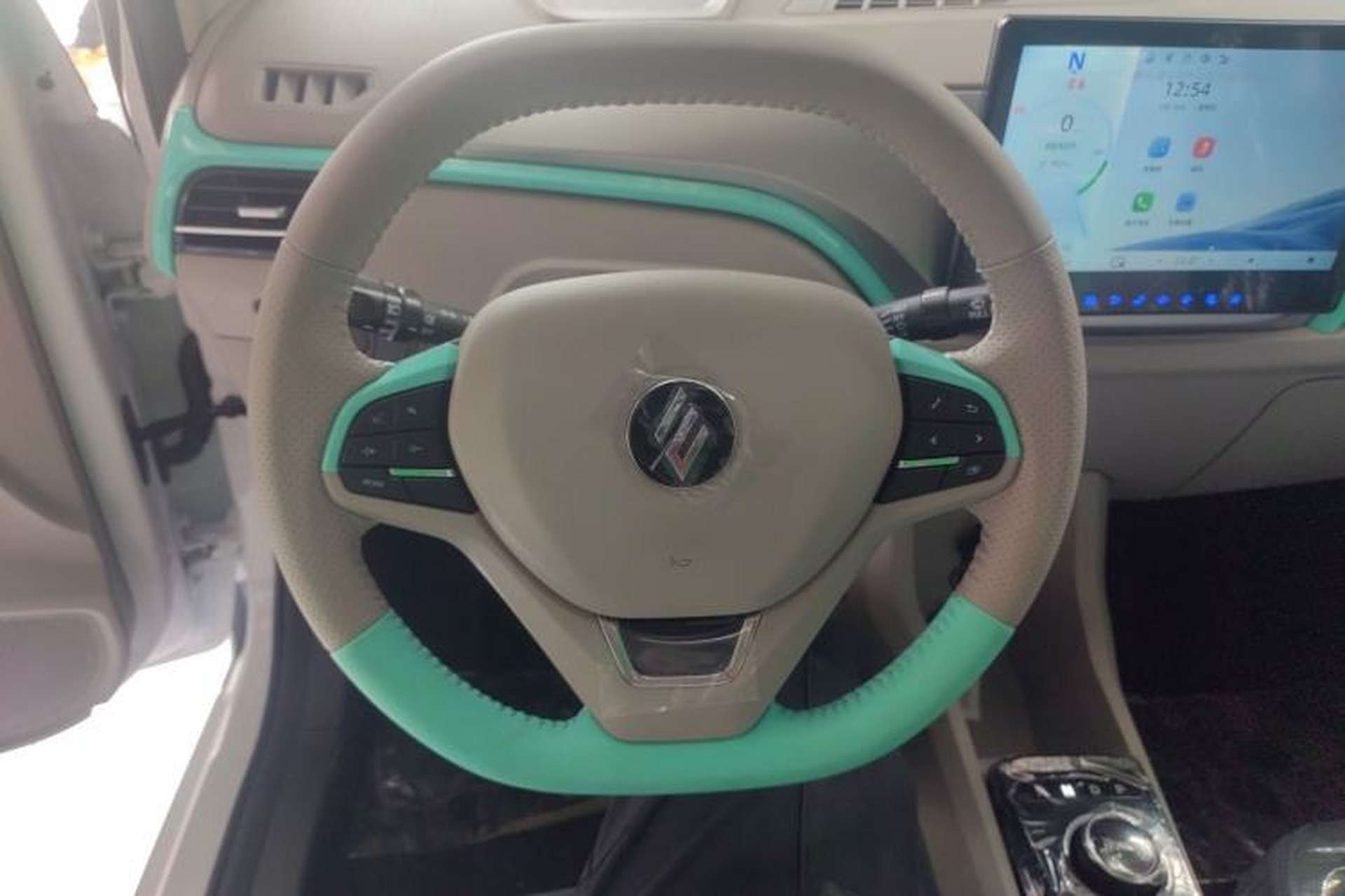 Used JMEV Ezi EV3 2025 Plus 330KM Luxury Version Steering Wheel