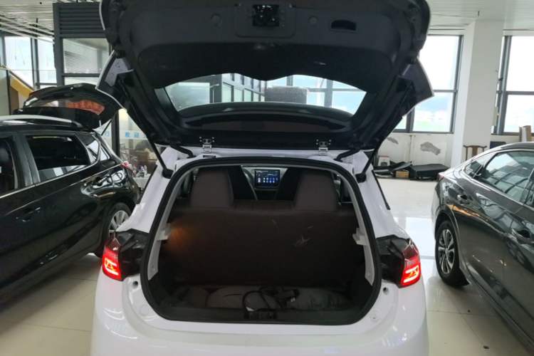 Used JMEV Ezi EV3 2025 Plus 330KM Comfort Version Trunk