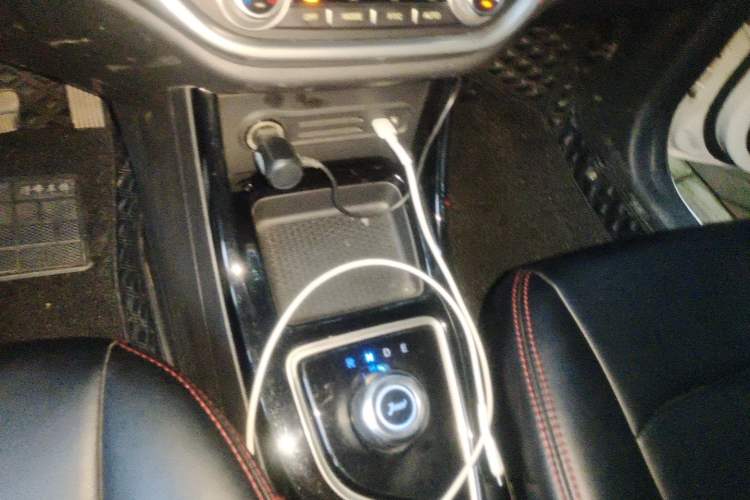 Used JMEV Ezi EX5 2018 Comfort Edition Gear Lever