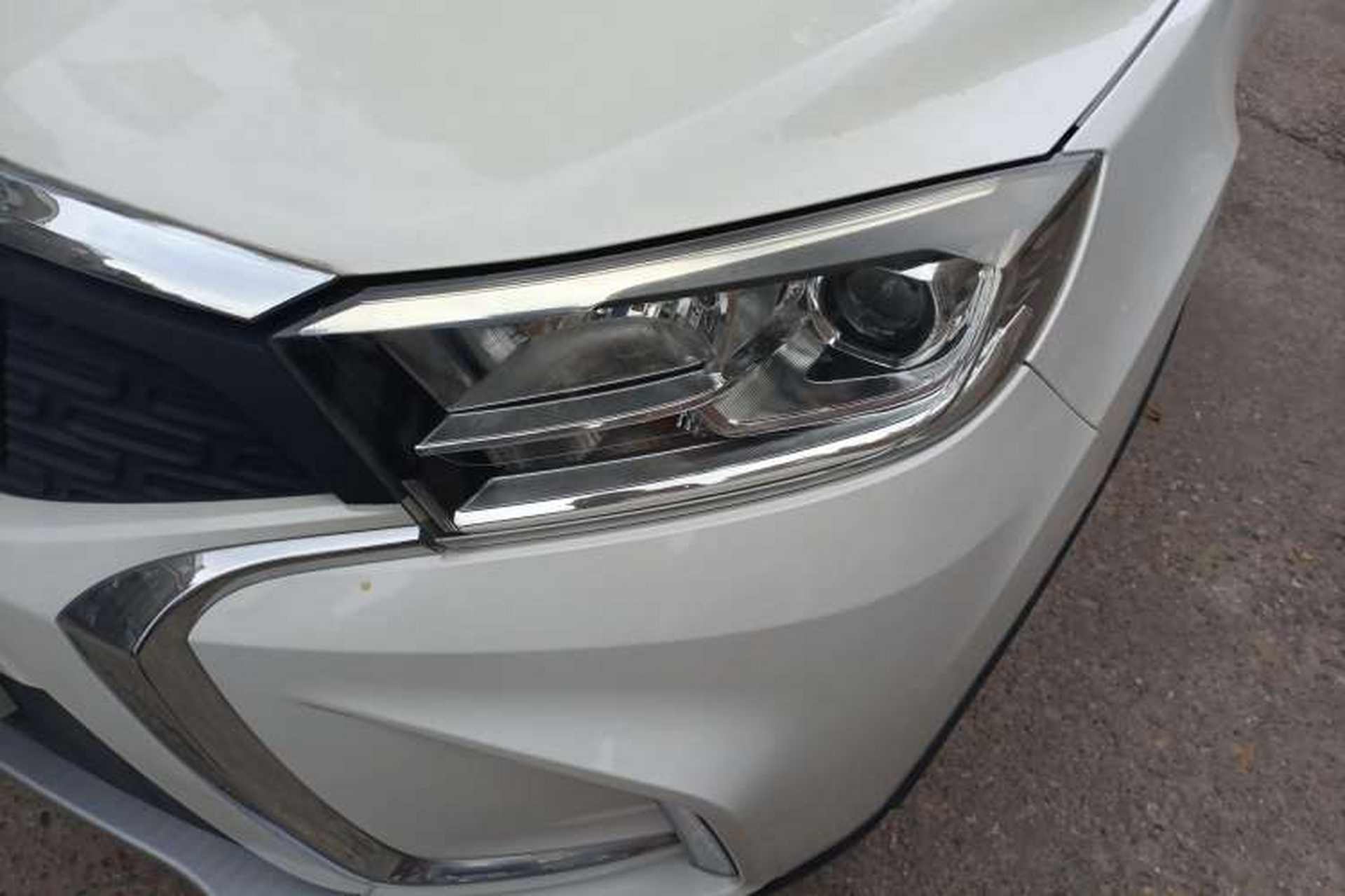 Used JMEV Ezi EX5 2018 Joyful Edition Left Front Headlight
