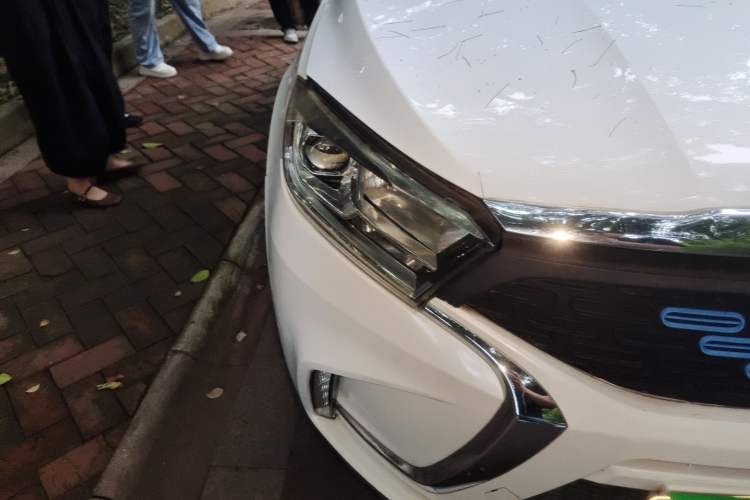 Used JMEV Ezi EX5 2018 Comfort Edition Right Front Headlight