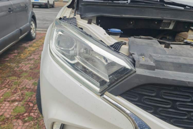 Used JMEV Ezi EX5 2018 Comfort Edition Right Front Headlight