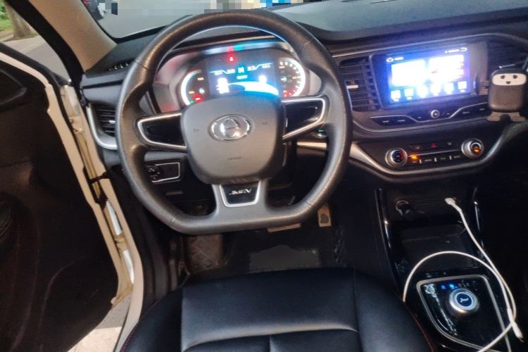 Used JMEV Ezi EX5 2018 Comfort Edition Steering Wheel