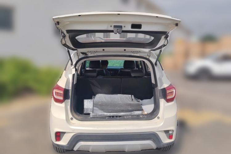 Used JMEV Ezi EX5  Trunk