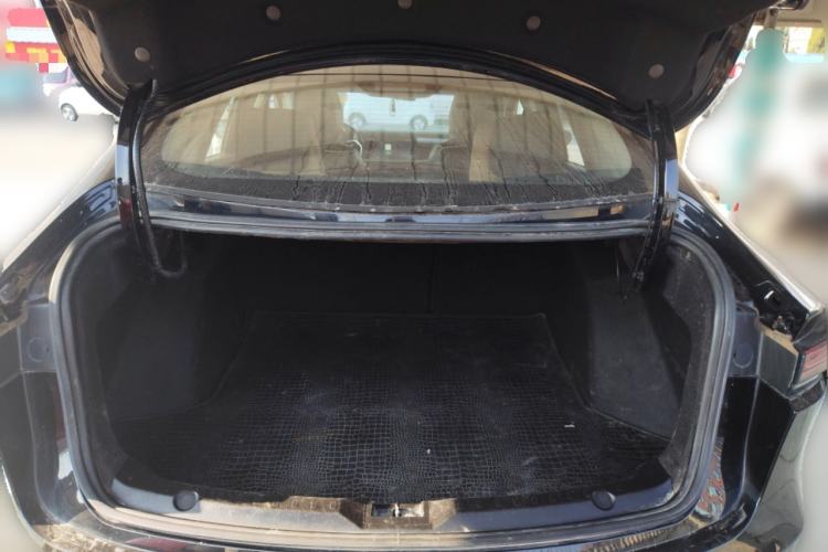 Used JMEV GSE 2021 500 km Shining Luxury Long-Range Version Trunk