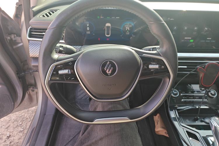 Used JMEV GSE 2021 450km Range Shining Luxury GT Edition Steering Wheel