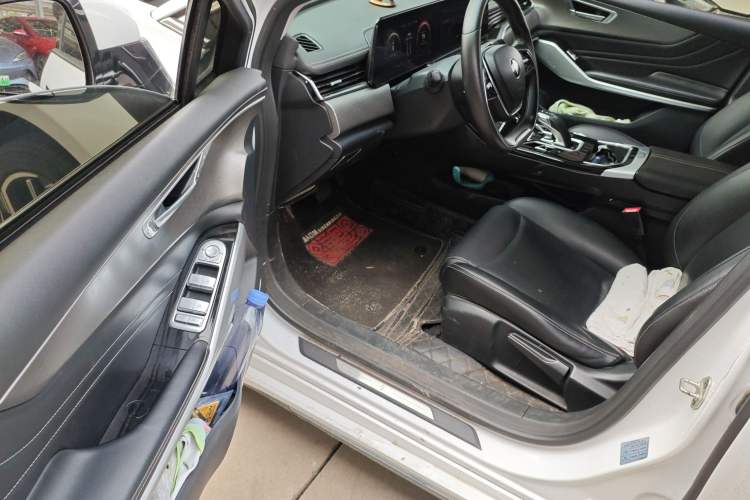 Used JMEV GSE 2021 500km Range Shining Youth—Long-Range Edition Driver Seat