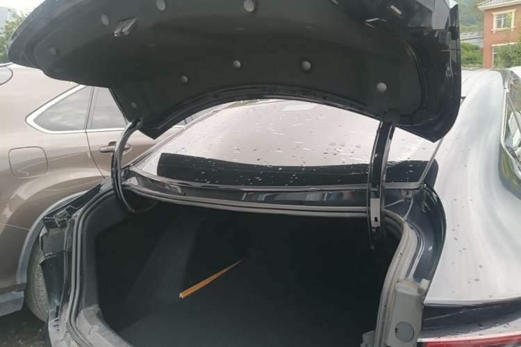 Used JMEV GSE 2022 Long-Range Smart Edition Trunk