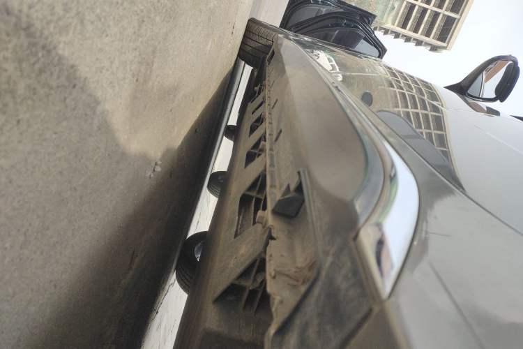 Used JMEV GSE 2022 Standard Range Elite Edition Left Side Sill