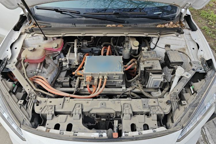 Used JMEV GSE 2022 Standard Range Industry Custom Edition Engine Bay
