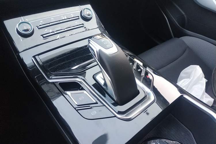 Used JMEV GSE 2022 Revised Version Standard Range Industry Custom Edition Gear Lever