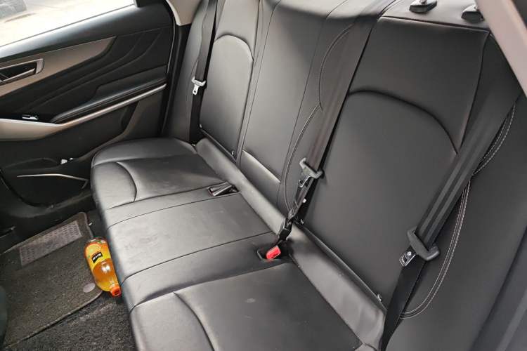 Used JMEV GSE 2022 Standard Range Industry Custom Edition Interior 4