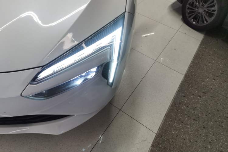 Used JMEV GSE 2022 Revised Version Long-Range Smart Enjoyment Edition Left Front Headlight